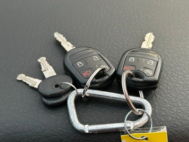 Used 2014 Ford F150 FX4 w/ Equipment Group 402A Luxury image 16