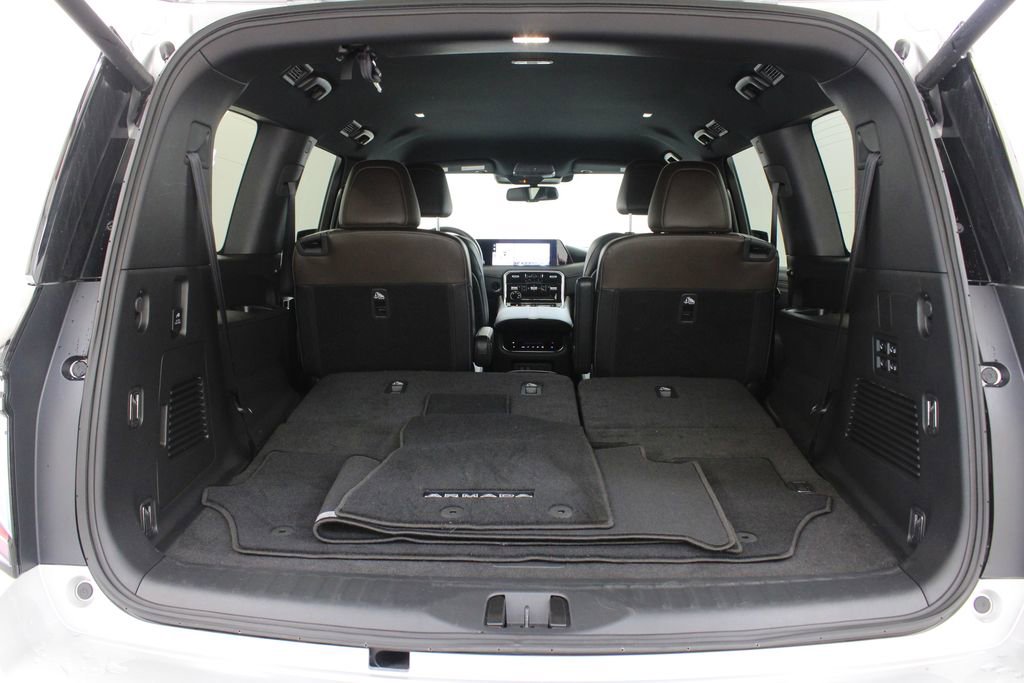 Used 2025 Nissan Armada SL w/ Captain's Chari Seat Package RWD image 30