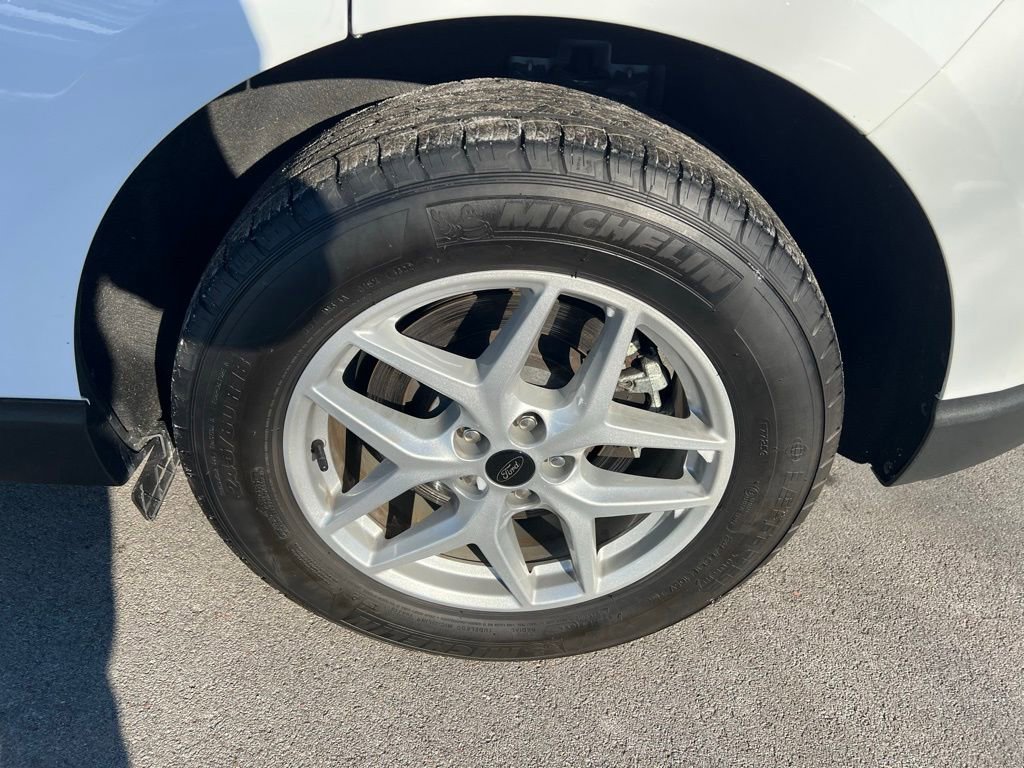 Used 2023 Ford Edge SEL w/ Convenience Package image 14