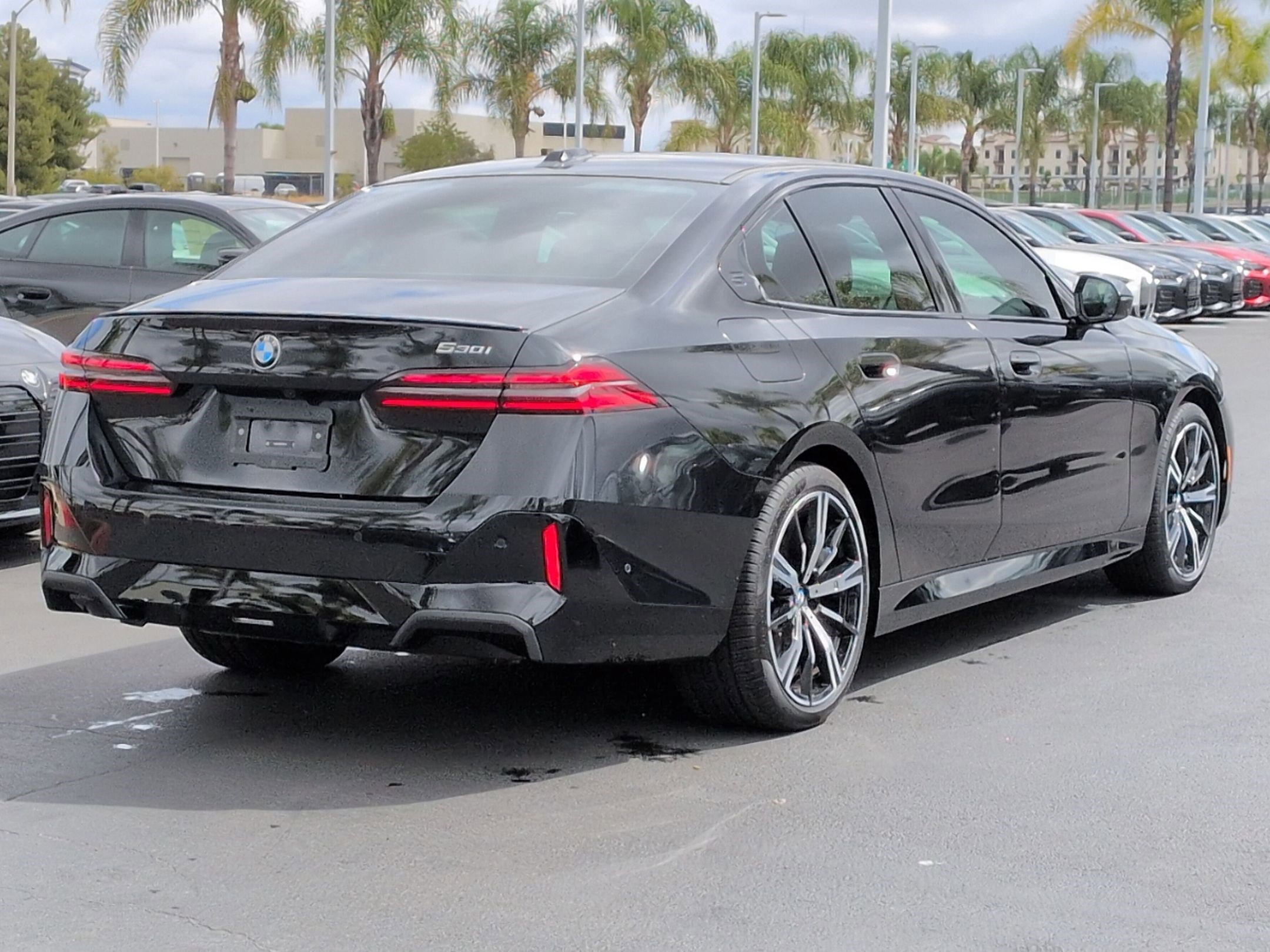 Certified 2024 BMW 530i w/ M Sport Package RWD image 10