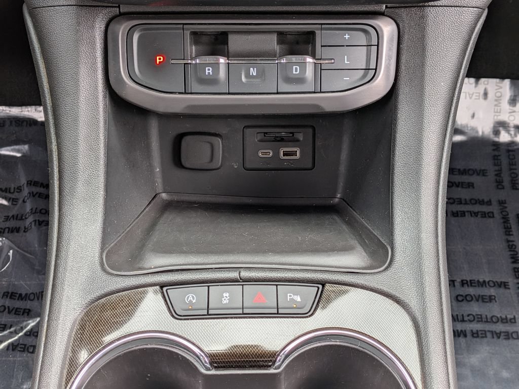 Used 2023 GMC Acadia AT4 w/ Preferred Package AWD/4WD image 33