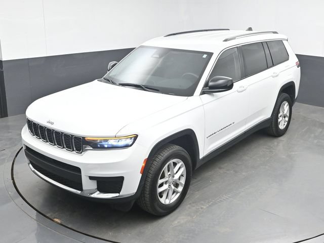 Used 2023 Jeep Grand Cherokee L Laredo RWD image 15