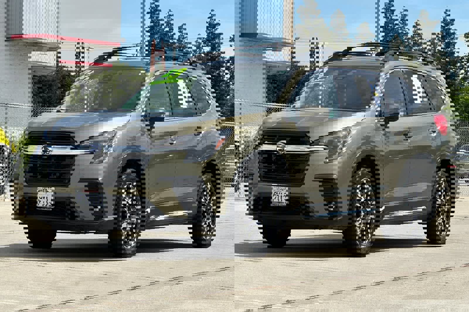 Used 2023 Subaru Ascent Limited AWD/4WD image 7