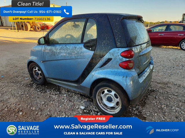 Used 2013 smart fortwo Coupe RWD image 3