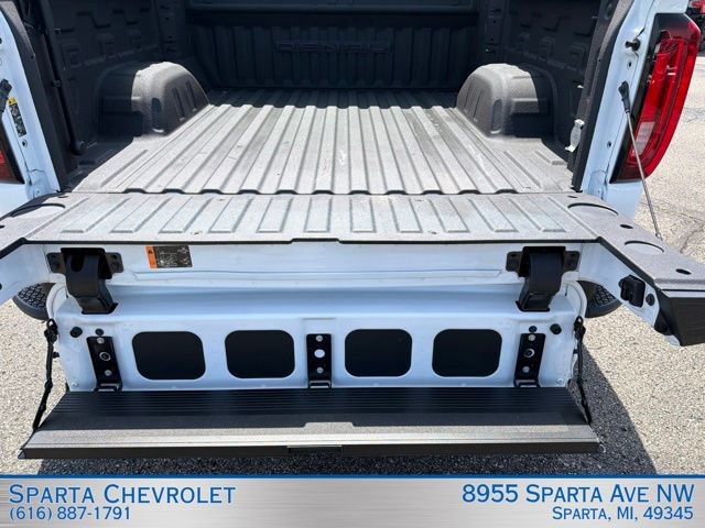 Used 2024 GMC Sierra 1500 Denali AWD/4WD image 7