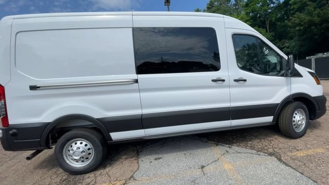 New 2026 Ford Transit 250 148 Medium Roof Extended AWD image 9
