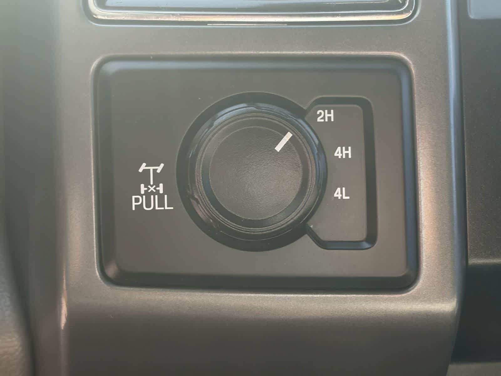 Used 2018 Ford F250 XLT w/ XLT Value Package AWD/4WD image 17