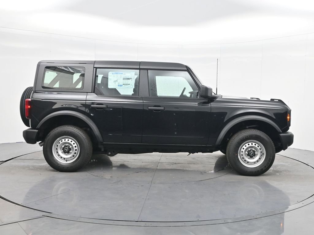 New 2025 Ford Bronco 4-Door AWD/4WD image 6