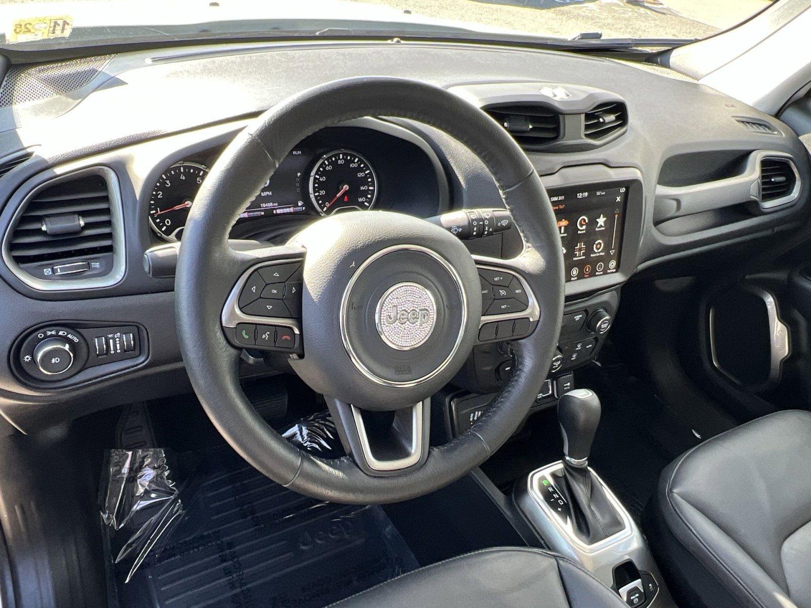 Used 2020 Jeep Renegade Limited w/ UConnect 8.4 Nav Group image 23