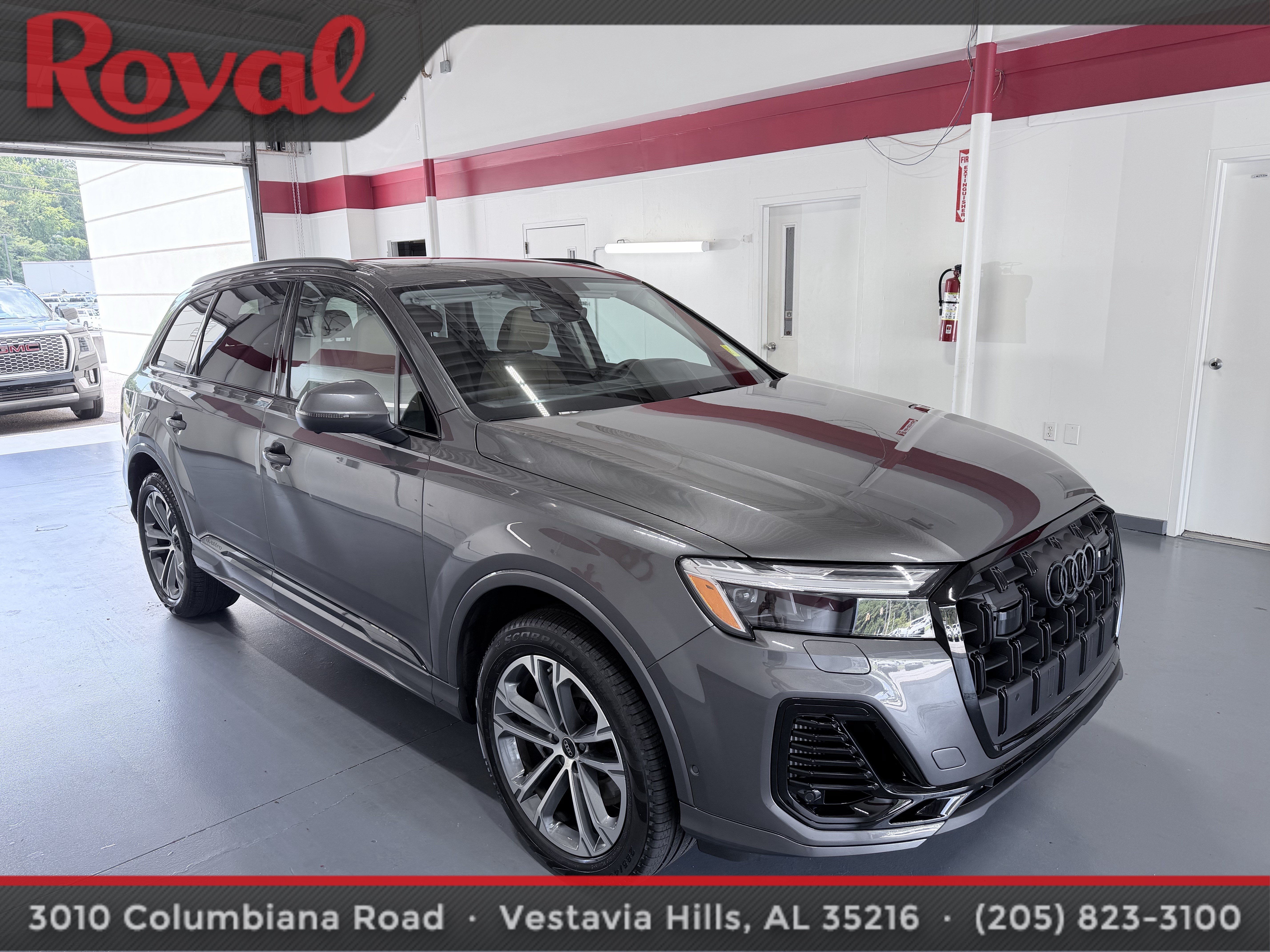 Used 2026 Audi Q7 3.0T Premium AWD/4WD image 3
