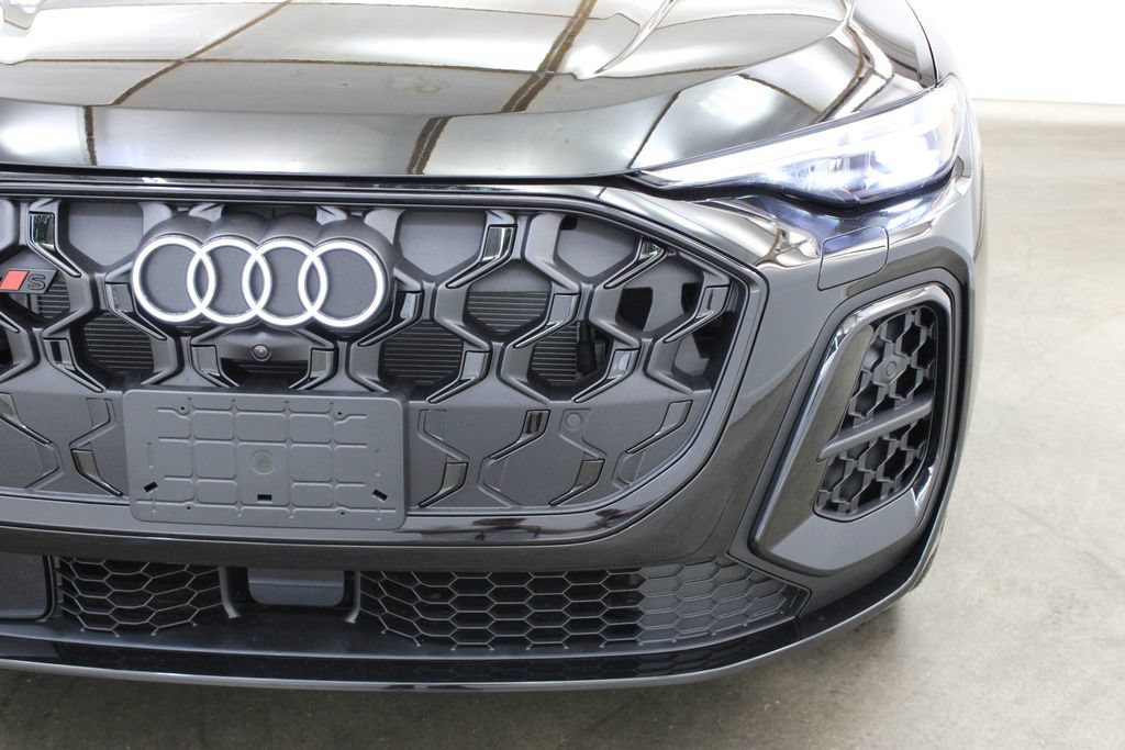New 2026 Audi SQ5 Prestige AWD/4WD image 8