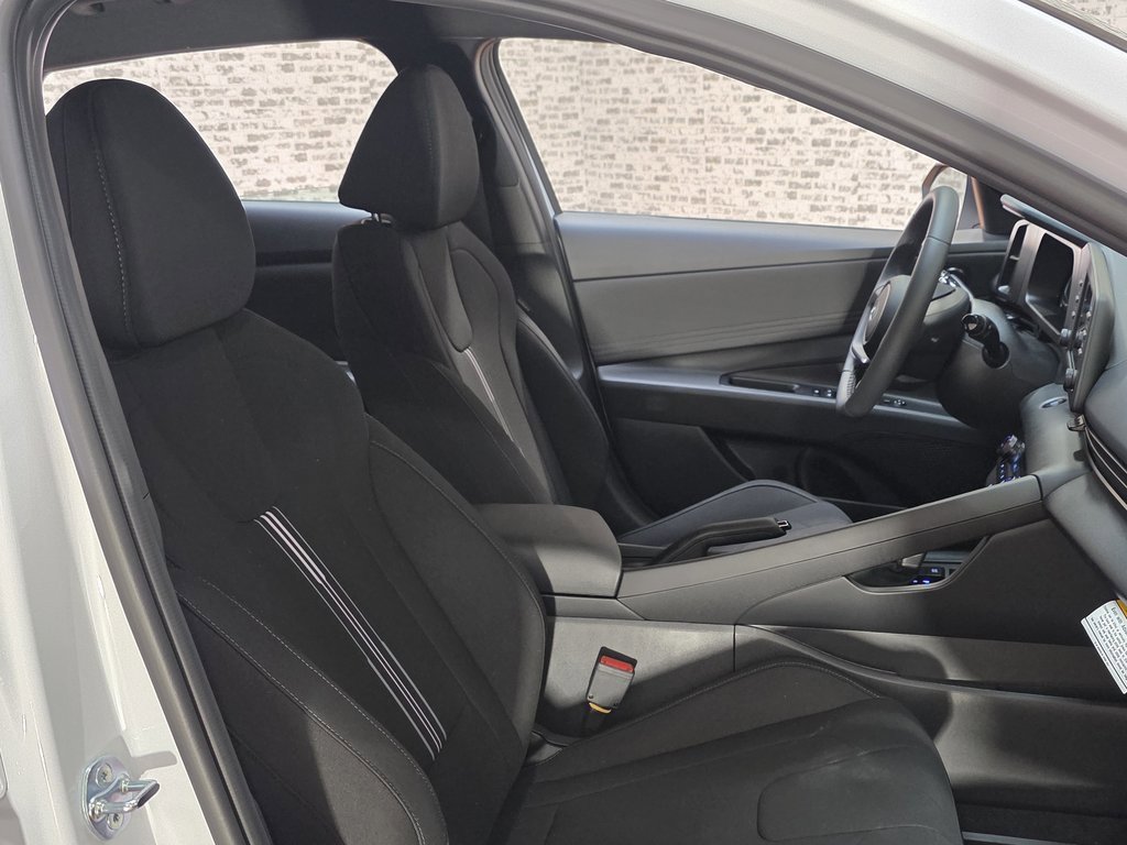 New 2026 Hyundai Elantra SEL Sport image 12