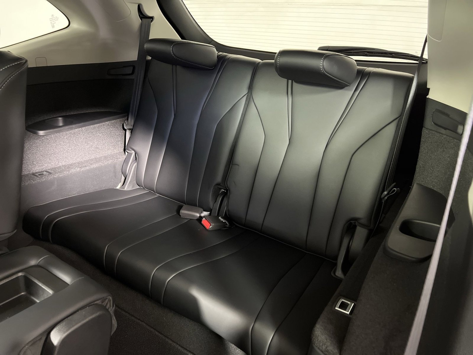 Used 2023 Acura MDX SH-AWD w/ Technology Package image 26