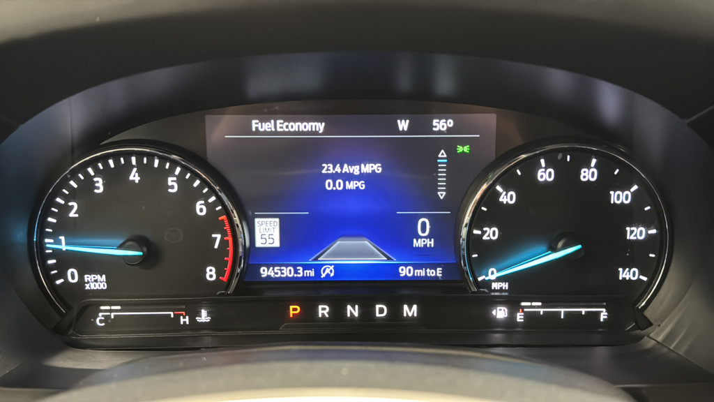 Used 2021 Ford Explorer XLT w/ Equipment Group 202A AWD/4WD image 17