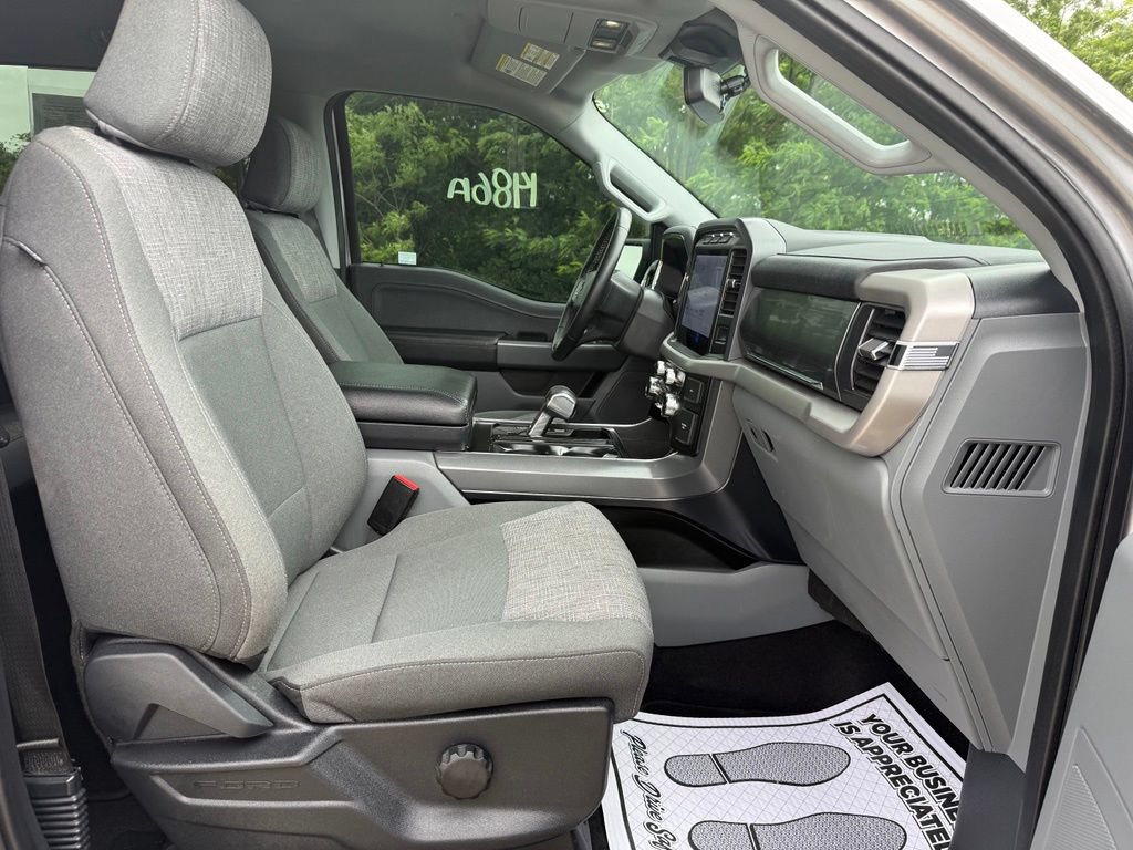 Used 2023 Ford F150 Lightning XLT AWD/4WD image 20