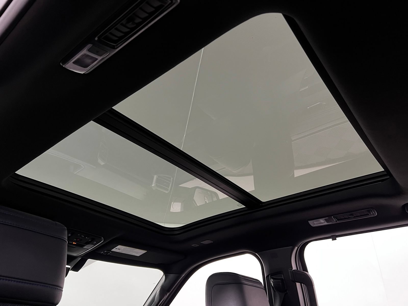 New 2026 Toyota Sequoia Platinum AWD/4WD image 25