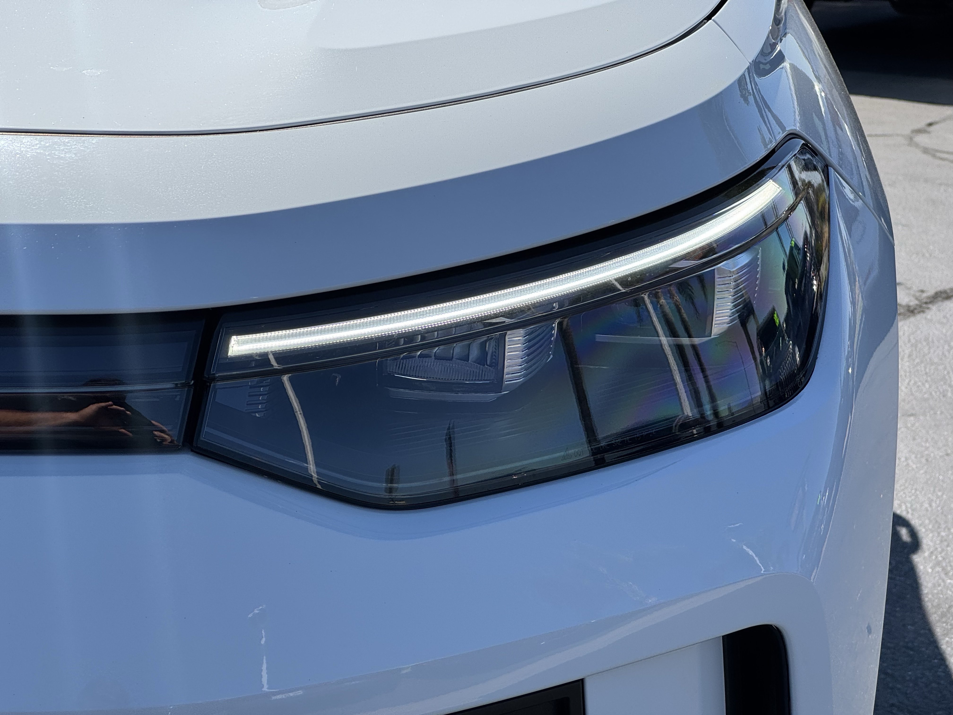 Certified 2025 Volkswagen Tiguan S AWD/4WD image 2