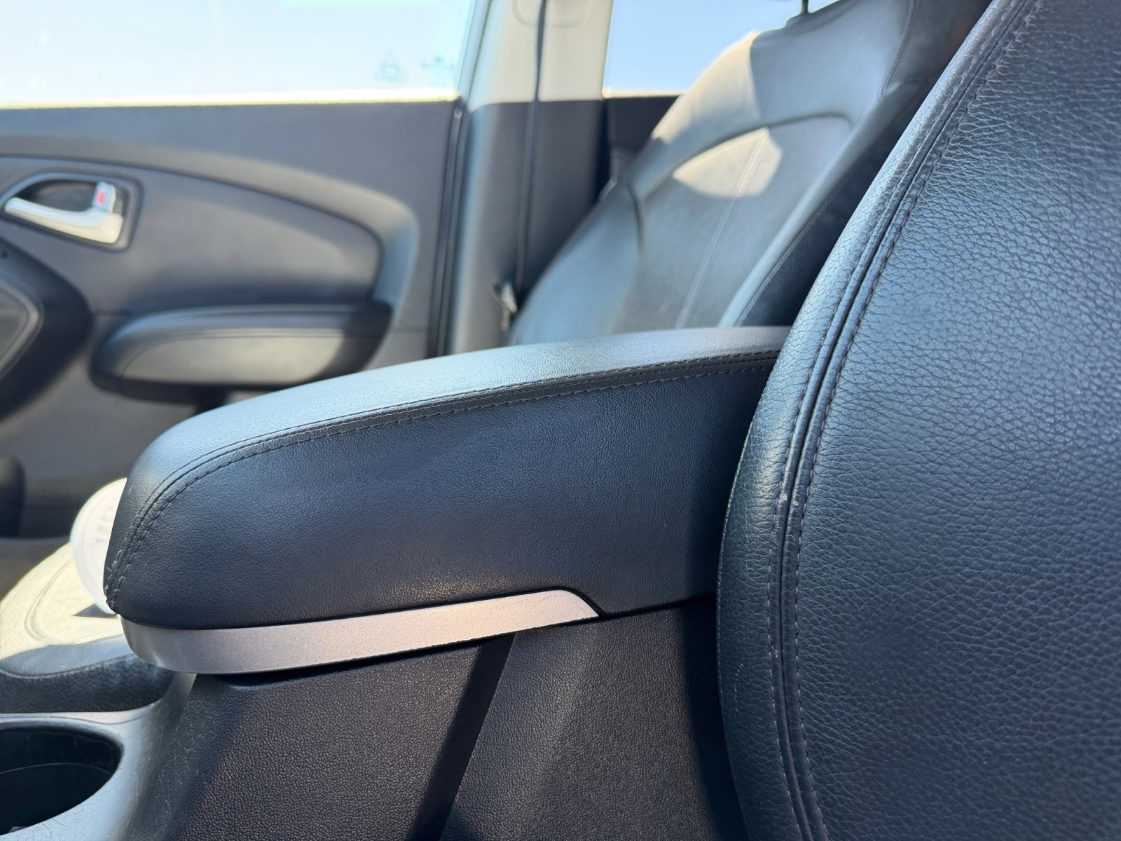 Used 2013 Hyundai Tucson Limited image 15