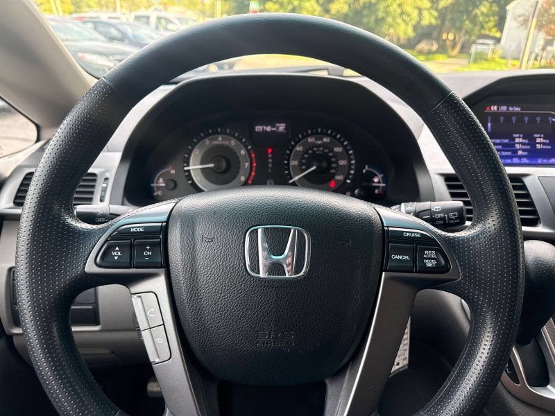 Used 2012 Honda Odyssey EX image 21