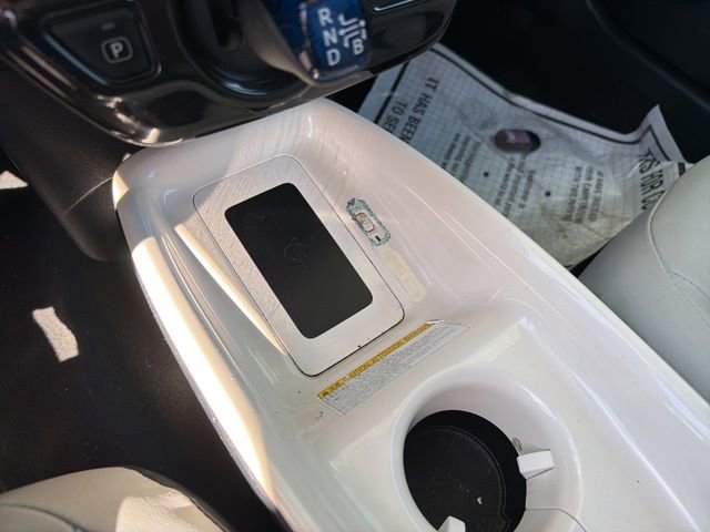 Used 2016 Toyota Prius Three Touring w/ Preferred Accessory Package image 20