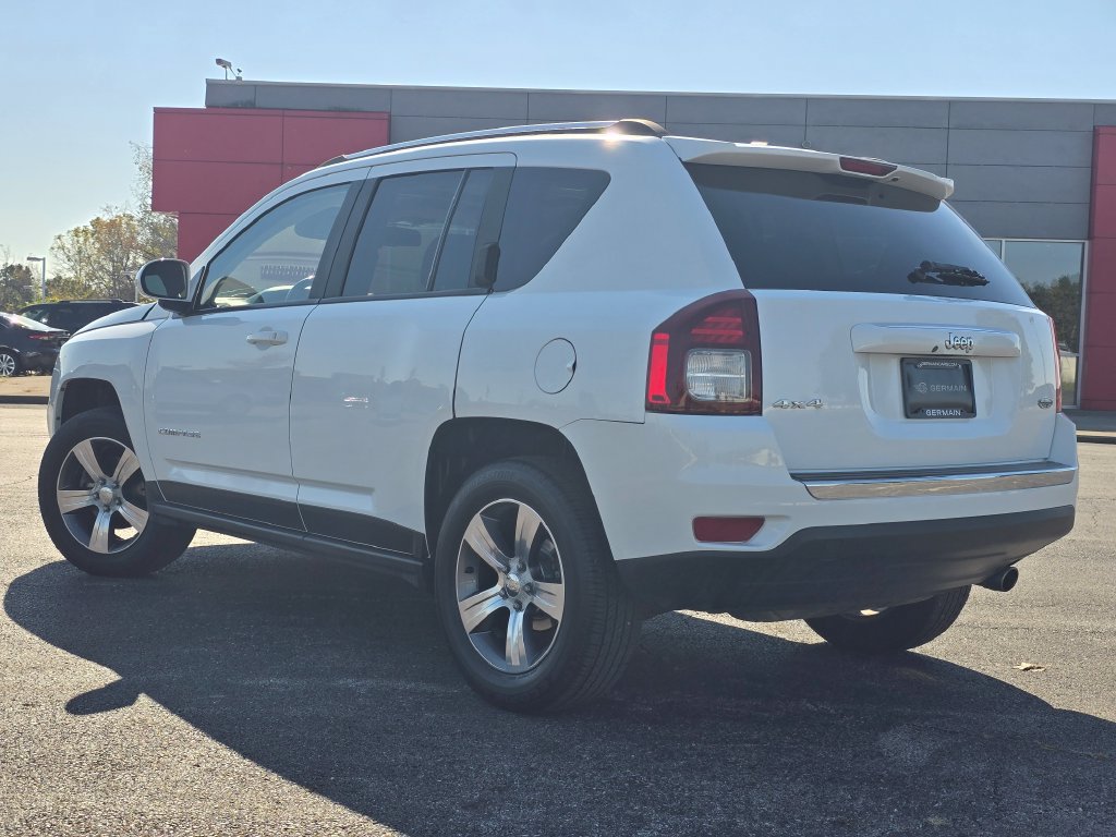 Used 2017 Jeep Compass High Altitude AWD/4WD image 13