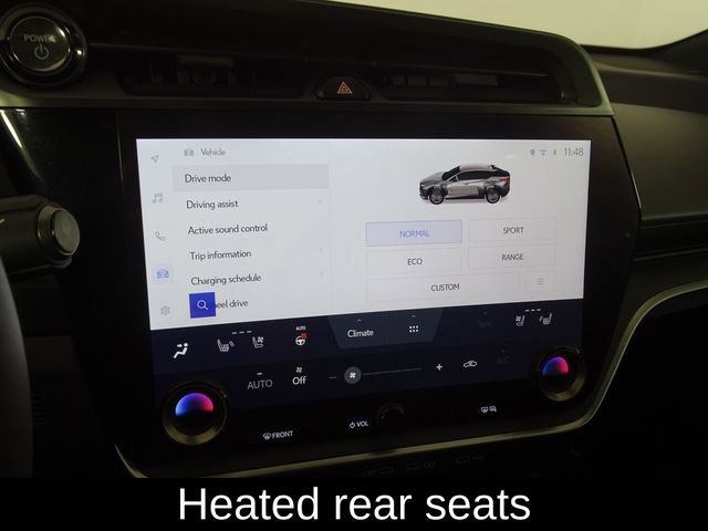 Used 2024 Lexus RZ 450e Premium image 33