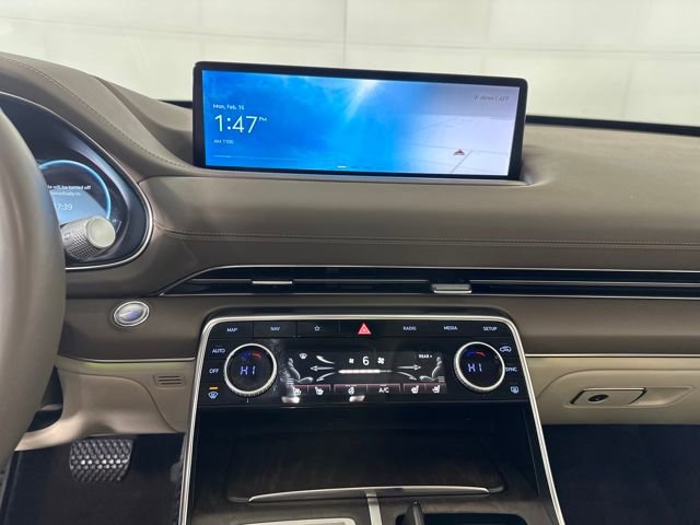 Used 2023 Genesis GV80 2.5T w/ Prestige 20" Package image 21