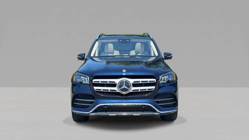 Used 2022 Mercedes-Benz GLS 450 4MATIC image 3