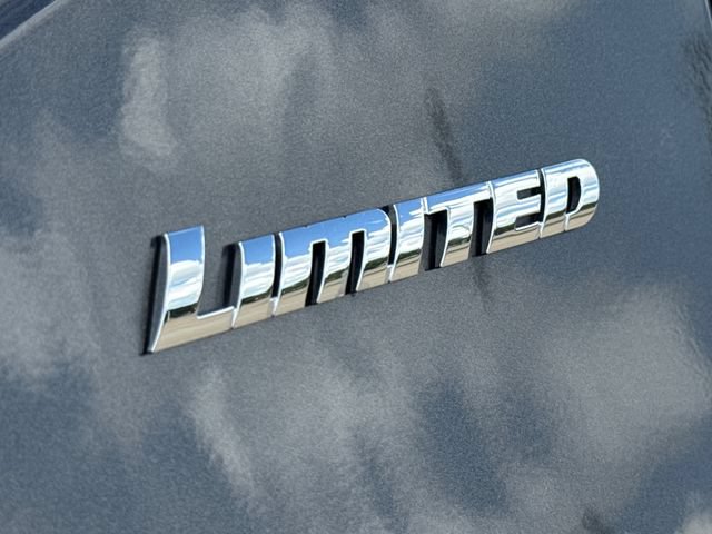 Used 2026 Toyota Tundra Limited w/ Power Package AWD/4WD image 6