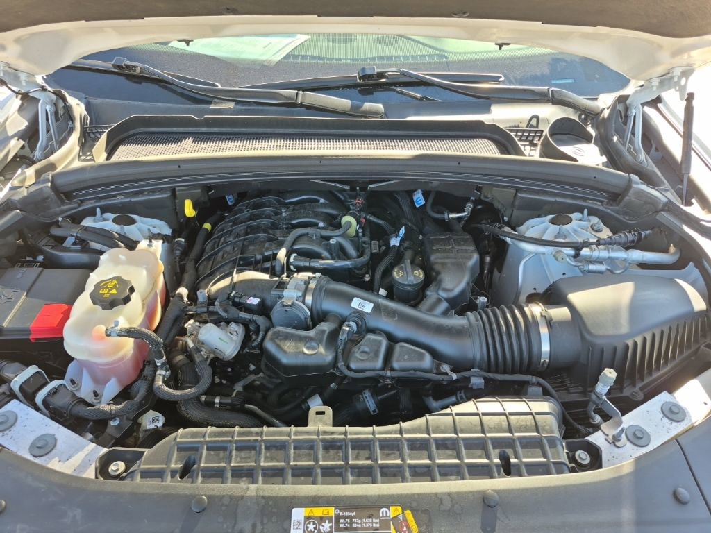 Used 2023 Jeep Grand Cherokee L Altitude AWD/4WD image 66