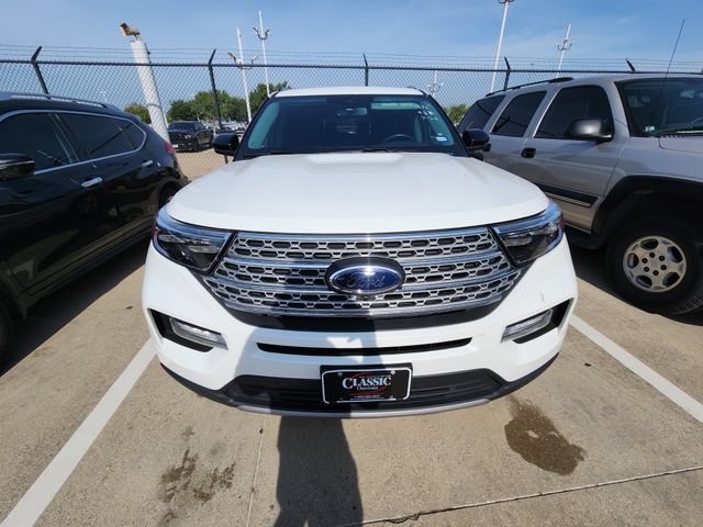 Used 2021 Ford Explorer Limited w/ Equipment Group 301A RWD image 2