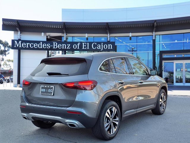 New 2026 Mercedes-Benz GLA 250 image 3