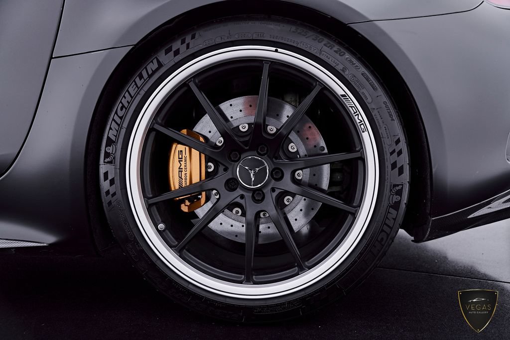 Used 2018 Mercedes-Benz AMG GT R image 36