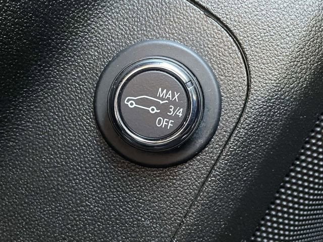 Used 2023 GMC Acadia SLE w/ Driver Convenience Package image 24