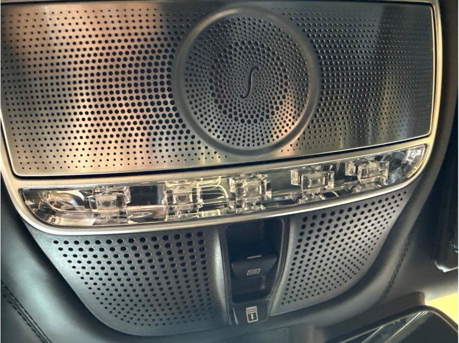 Used 2019 Mercedes-Benz Maybach S 560 4MATIC image 52