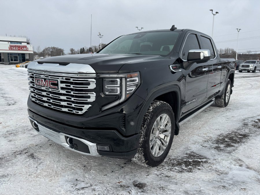 Used 2024 GMC Sierra 1500 Denali image 1