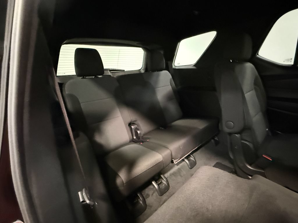 Used 2023 Chevrolet Traverse LT AWD/4WD image 68