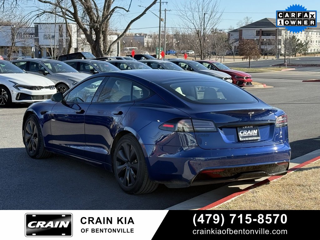 Used 2023 Tesla Model S Standard Range image 5