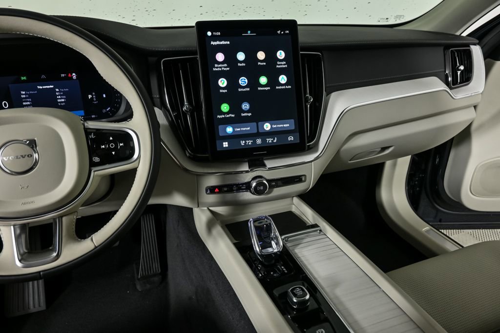 New 2026 Volvo XC60 B5 Ultra w/ Protection Package Premier image 13