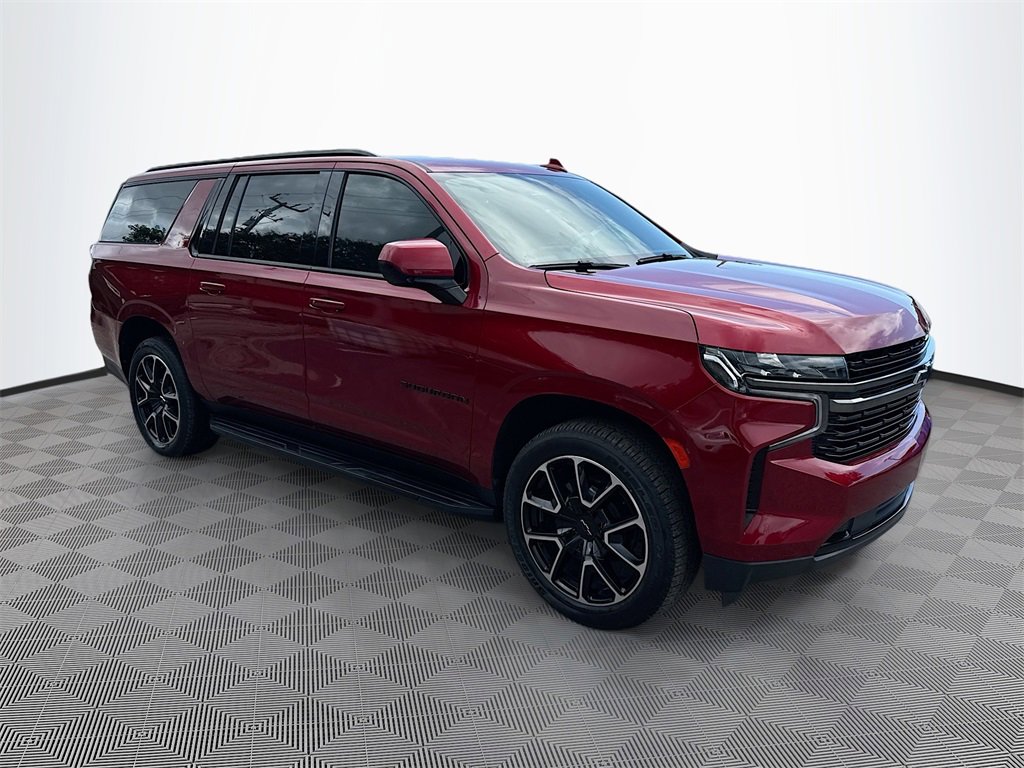 Used 2021 Chevrolet Suburban RST image 4