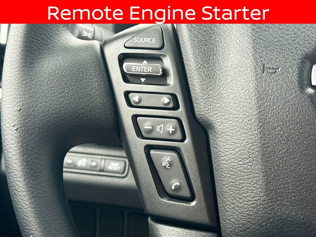 Certified 2025 Nissan Frontier SV AWD/4WD image 10