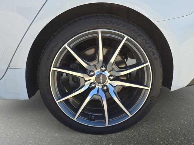 Used 2023 Genesis G70 2.0T image 36