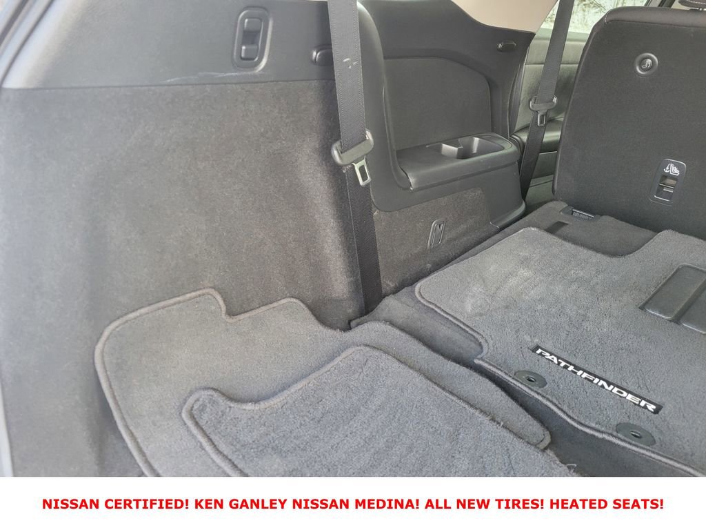 Certified 2025 Nissan Pathfinder SV image 47
