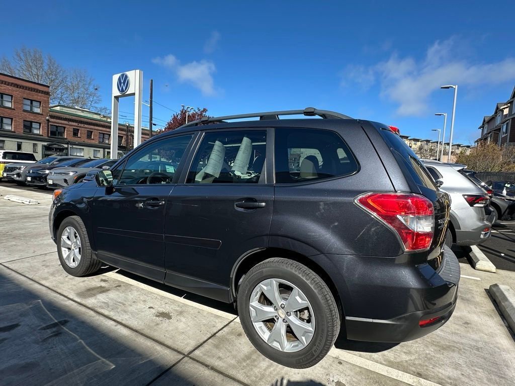 Used 2016 Subaru Forester 2.5i Premium w/ Popular Package #2 image 5