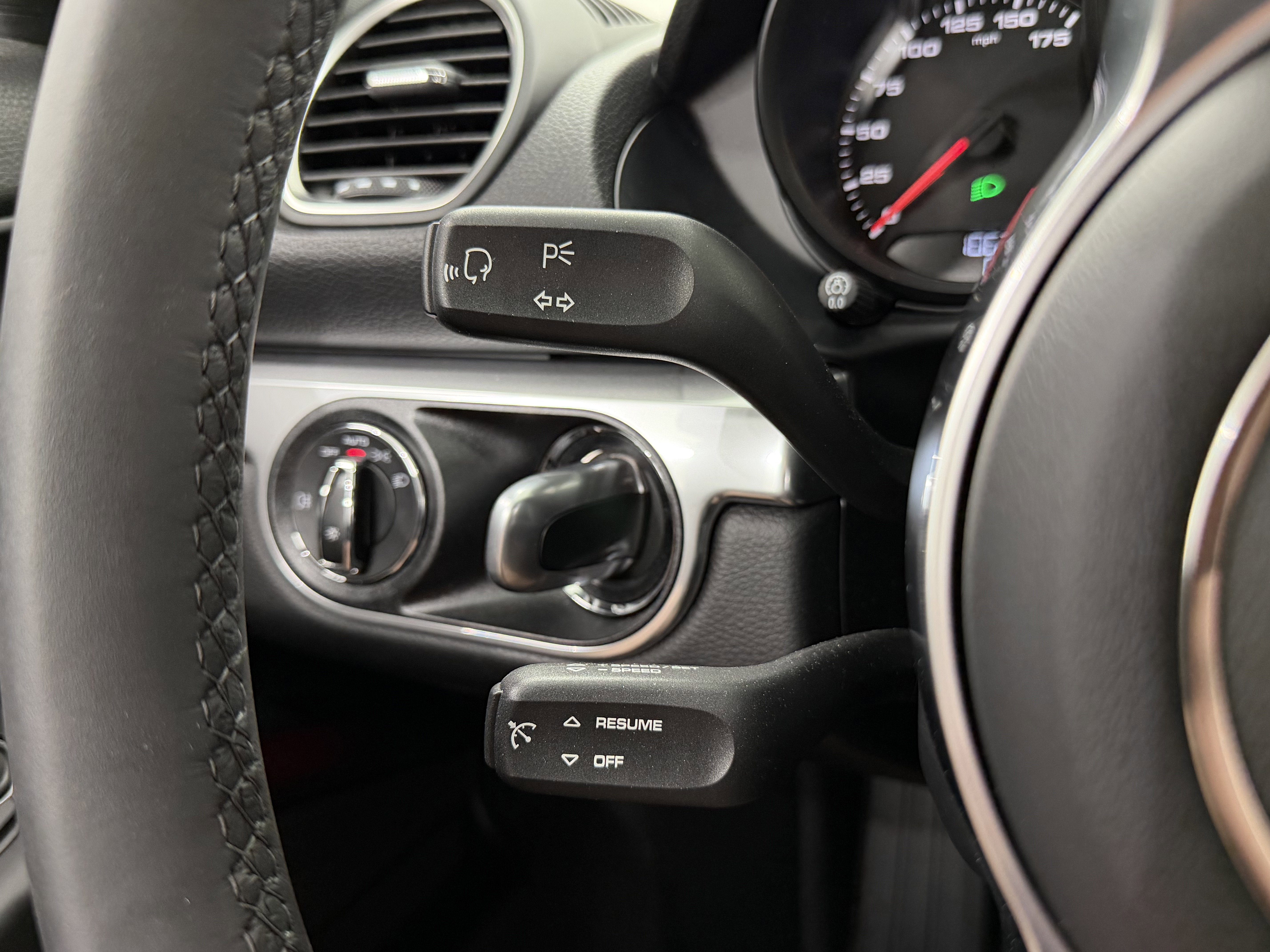 Certified 2025 Porsche 718 Cayman RWD image 41