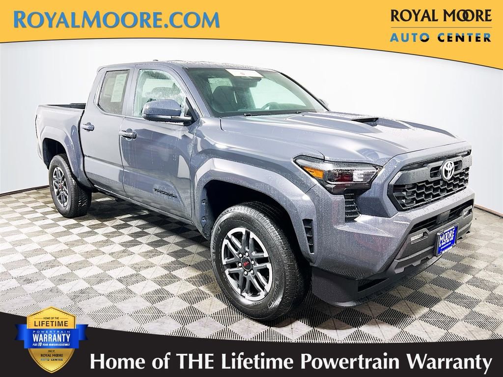 Certified 2025 Toyota Tacoma TRD Sport image 1