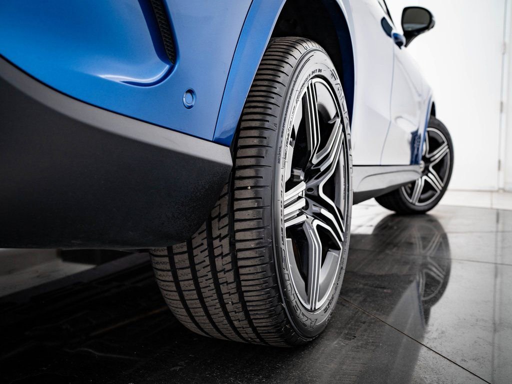 Used 2024 Mercedes-Benz GLC 300 4MATIC w/ AMG Line image 52