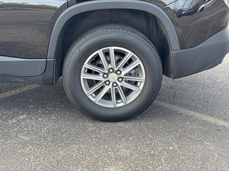 Certified 2023 Chevrolet Traverse LT image 9