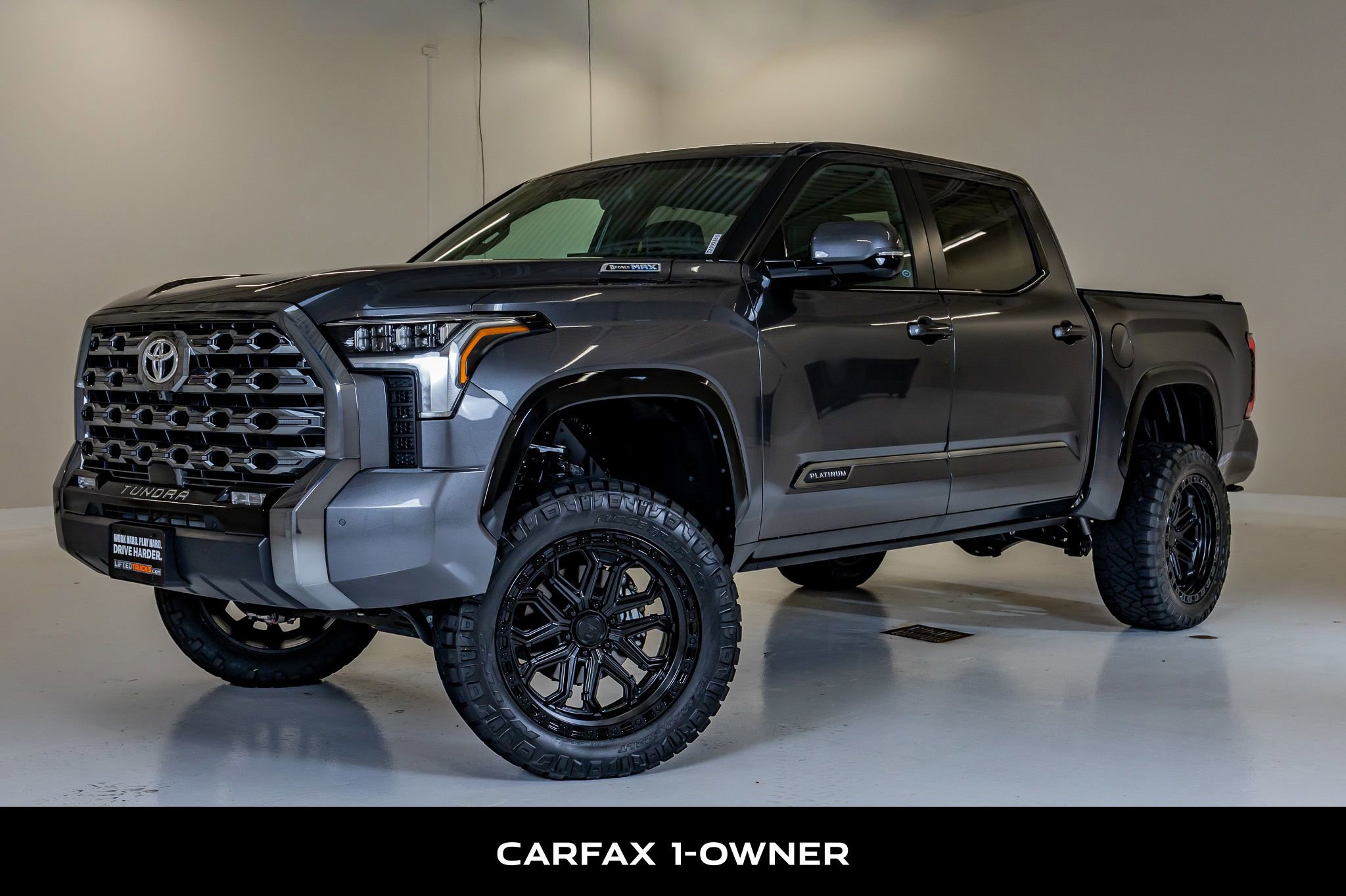 Used 2025 Toyota Tundra Platinum AWD/4WD image 5