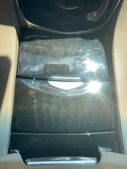 Used 2018 Cadillac Escalade Platinum image 28